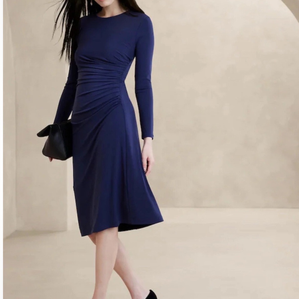 Banana Republic Navy Long-Sleeve Ruched Midi Dress sz S NWT